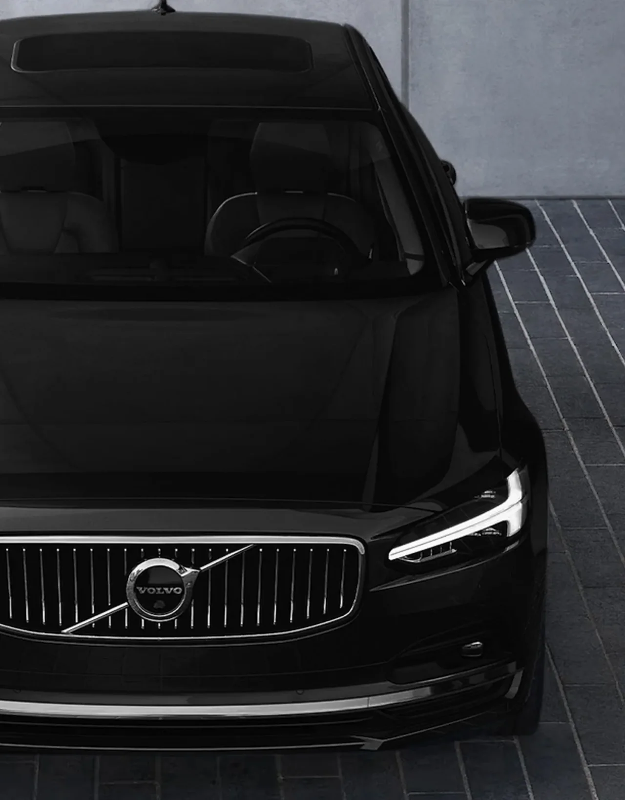 Volvo S90 executive sedan from the Marquee Chauffeur Portland fleet